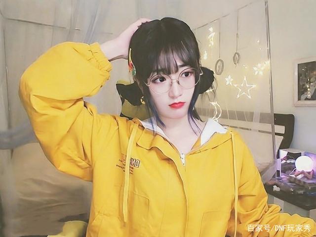 地下城私服1月回归奖励升级，可换+10增幅券！组队刷图人手一张901